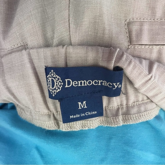 Medium Beige Democracy Shorts Women’s - Picture 4 of 4